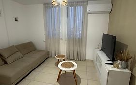 Exclusivo depto en Complejo Santo Domingo con seguridad 24 hs